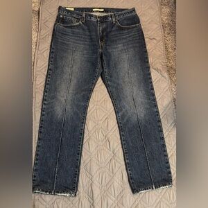 Levi’s Mid Rise Middy Straight Jeans